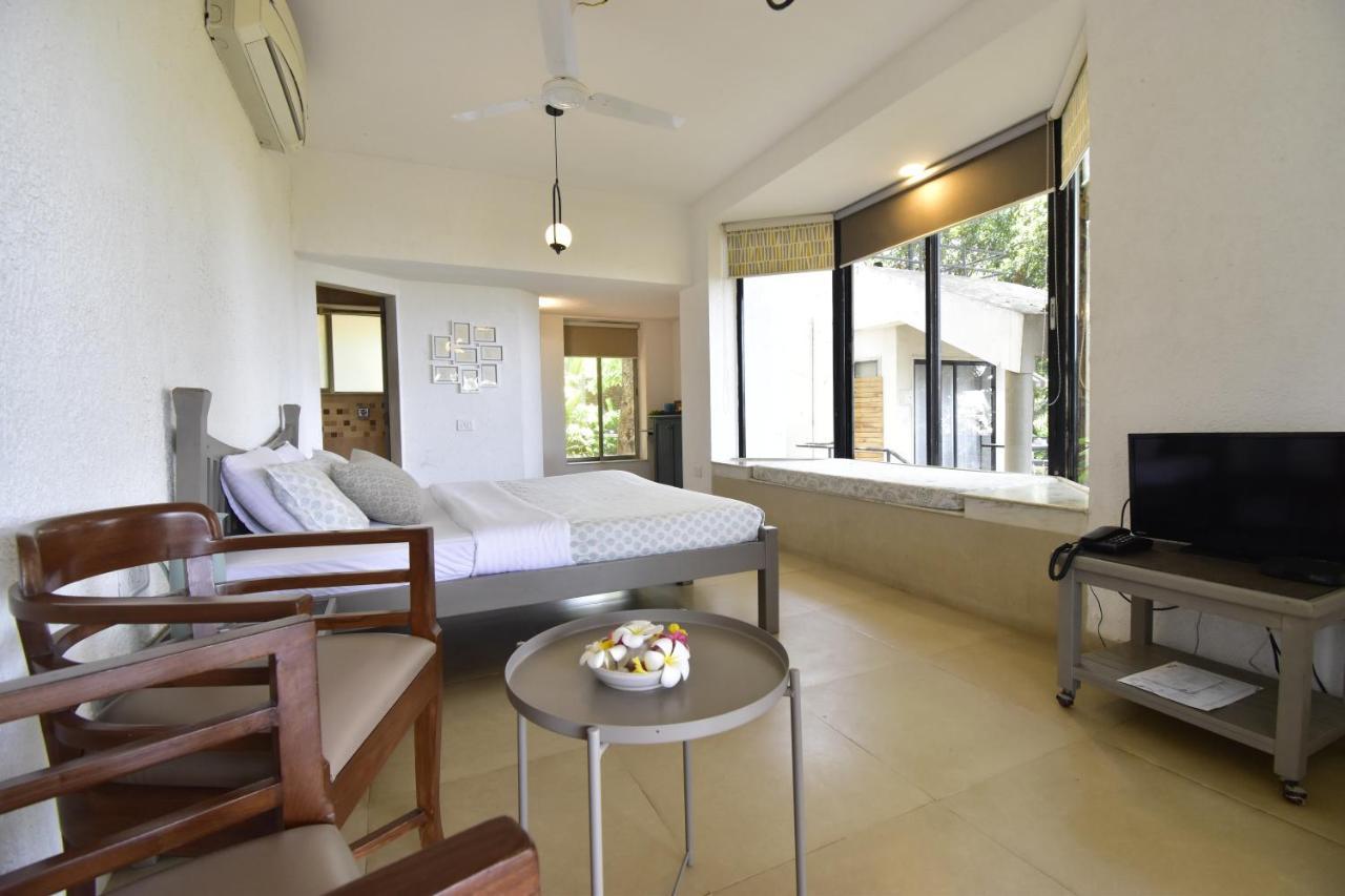 The Lighthouse - Formerly Known As Utan Sea Resort Thane Bagian luar foto