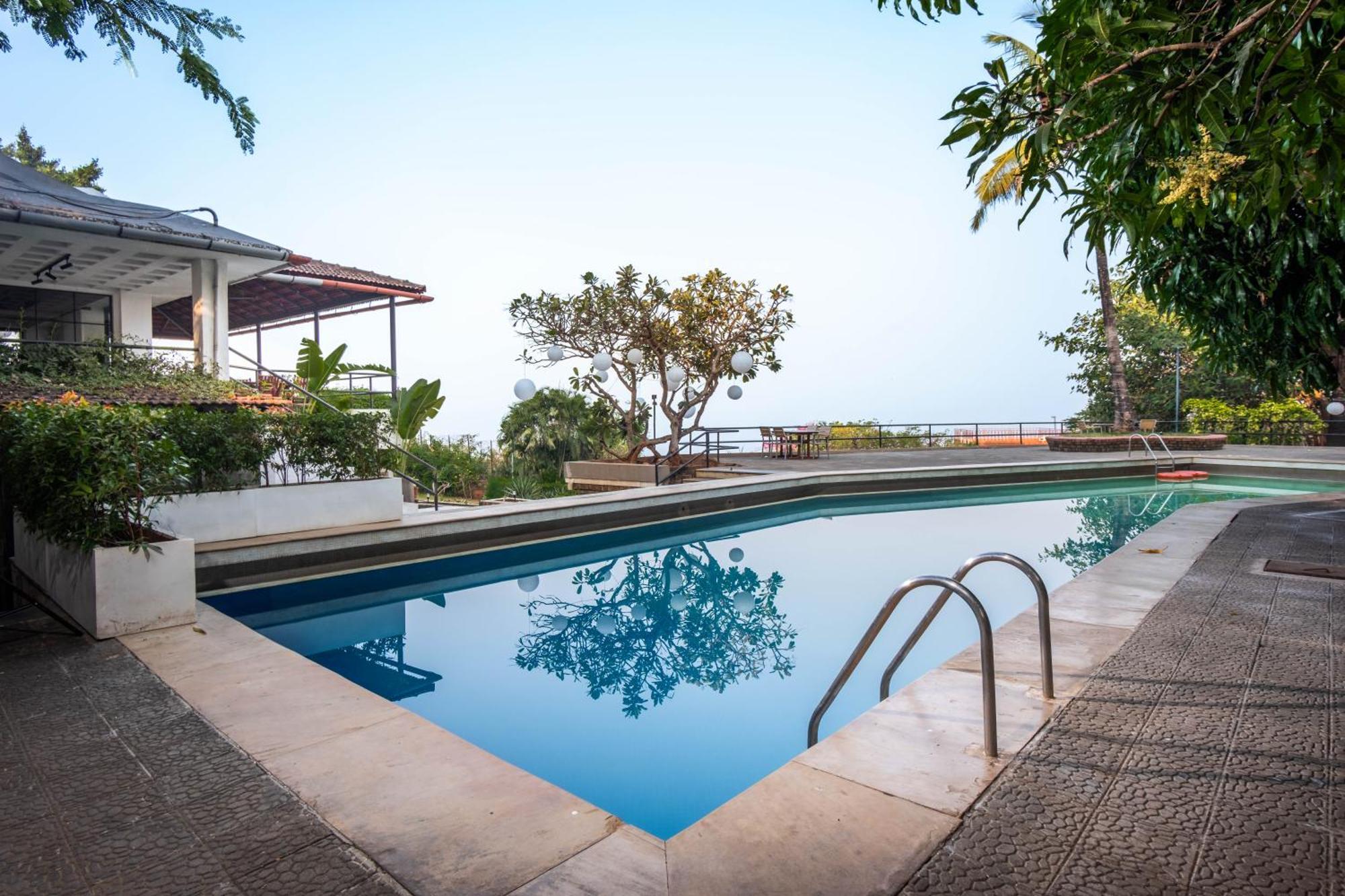 The Lighthouse - Formerly Known As Utan Sea Resort Thane Bagian luar foto